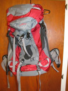 Osprey Ariel 55 Backpacking Mountaineering Size Medium 55 Liters Color