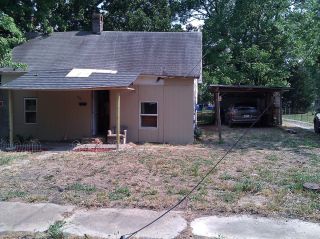  Family 3 bedroom twin lot in Benton IL home 5 minutes From Rend Lake