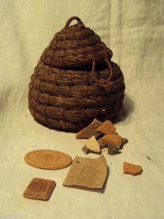 Beehive Basket w Native American Indian Style LattaS