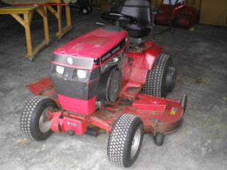 Toro Wheel Horse Lawn Tractor 60 inch Mower