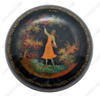 Lacquer Mstera Round Painted Box for Jewelry Marked Lebedev