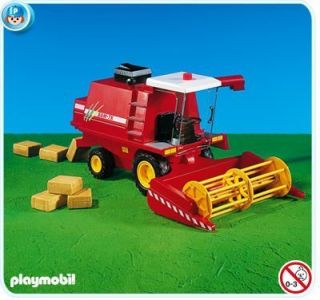 Playmobil 7645 Harvestor Farm Life Machine Playset New