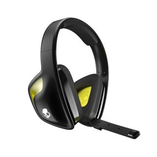 Slyr Over Ear Gaming Headphones Black w Boom Mic in Line Mixer