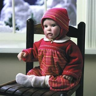 Lee Middleton Doll Cozy Winter 21 New