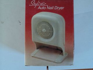 Stylistic Auto Nail Dryer