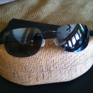 Maui Jim Kapalua 502 02 Titanium Sunglasses Sport