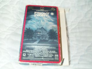 Fright Night VHS Roddy McDowall Chris Sarandon Vampires Horror Classic