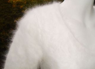 Fluffy Furry 80 Angora White VNeck Sweater Sz XS Soft