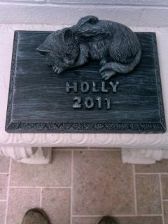 Pet Laying Angel Cat Memorial Marker Headstone Plaque Concrete Free