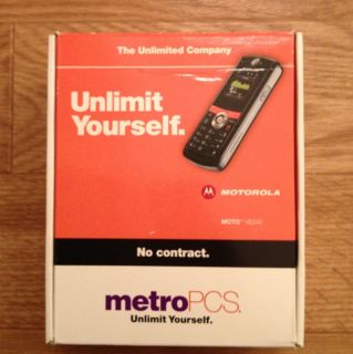 Motorola VE240 Black Metro Pcs Cellular Phone