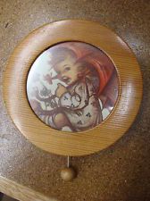 HUMMEL EDLE REUGE THE HAPPY WANDERER WALL MOUNTED MUSIC BOX