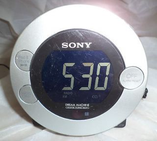 SONY Clock Radio for iPod and iPhone sliding dock PLAY AND CHARGE USED