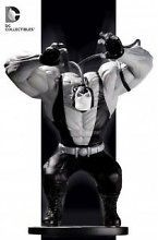 DC COMICS BATMAN BLACK AND WHITE BANE STATUE BY KELLEY JONES