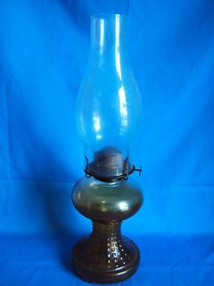 VINTAGE OIL KEROSENE HOBNAIL PEDESTAL TABLE LAMP WITH CHIMNEY AND
