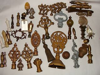 Lot of 40+ Vintage antique Metal / Brass Ornate Lamp Finials