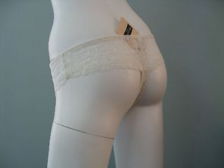 New with Tags La Perla Cream Thong with Lace Sides and Back Size XL