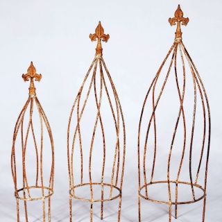 Wrought Iron Twist Topiary or Obelisk Trellis   Great in a Flower Pot