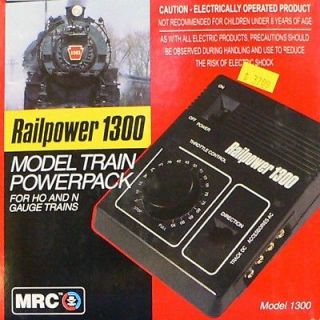 HO / N SCALE MODEL RAILROAD TRAINS LAYOUT MRC RAILPOWER 1300 POWER