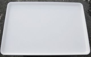 Supreme Display Tray * MFGTray #332001 White 26 x 18 x 1.125 Bakery