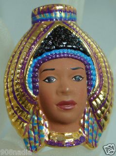 BLACKAMOOR OR EGYPTIAN REVIVAL BROOCH WOMAN ATLANTIC MOLD GOLD/BLUE