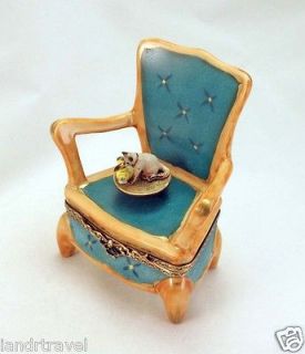 PLAYS MUSIC FRENCH LIMOGES BOX MUSICAL CHAIR W SIAMESE KITTY CAT