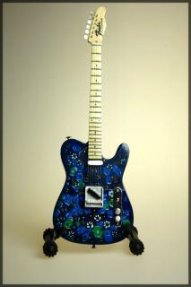 ON SALE ** BABY AXE Fender Telecaster Miniature Guitar   Paisley