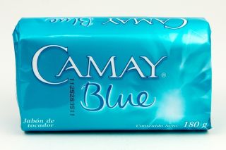 pack of Camay Blue Moisturizer Body Bath Soap Bar 6.3 oz (180 g)