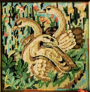 Glorafilia Mini Needlepoint/Ta py Kit   Medieval Swans
