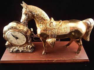 Vintage Collectible UNITED Model 315 Gold Tone Electric HORSE Clock