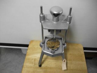 COMMERCIAL GRADE FOOD CUTTER PROCESSOR BY PRINCE CASTLE