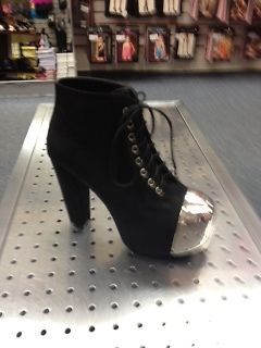 Chunky Heels with Silver or Gold Metal in Front #Yelp s
