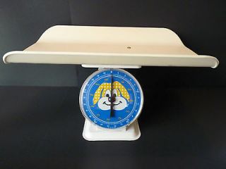 Vintage Working Baby Scale Weighs 0 12 Kg or 0 25 Lbs Good Condition