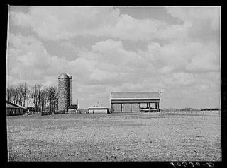 PhotoSilo,corn crib. Grundy County,Iowa