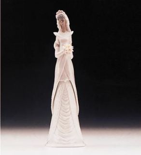 NEW Lladro Porcelain Figurine Bridal Bell 01006331