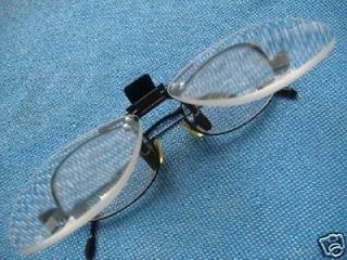 CLIP ON FLIP UP MAGNIFYING GLASSES 4 READING +3.0 US