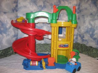 fisher price little people garage with elevator