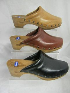 Ladies Dr Scholl Exercise Clog ,mules shoes . comes in three colours
