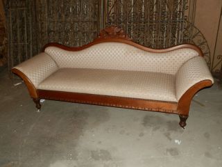 GORGEOUS LARGE 78 ANTIQUE VICTORIAN SOFA WITH CARVED DETAIL