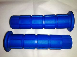 Rubber Cruiser BMX Fixie Townie Bicycle Bike Grips Blue 1 pair NOS