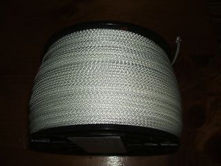 32 (2.4mm) x 200 Spool of Premium White Braided Polyester / Dacron