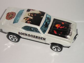Hot Wheels Soundgarden 1969 Pontiac Firebird Trans Am Music Custom