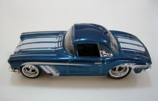 Hot Wheels 1962 62 CORVETTE 2013 SUPER SECRET TREASURE HUNT Blue w RR