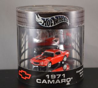 HOT WHEELS 1971 CAMARO MUSCLE CAR SERIES 1 OF 15000 LIMITED EDITION