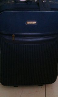 Dark Blue Standard Size Carry on Bag Suitcase with Four Wheels