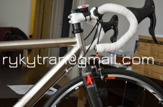 titanium road bike lynskey pro r440 geometry campagnolo fulcrum wheels