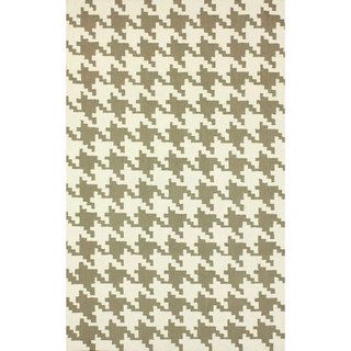 Nuloom Handmade Houndstooth Light Brown Wool Rug (6 X 9) (IvoryPattern AbstractTip We recommend the use of a non skid pad to keep the rug in place on smooth surfaces.All rug sizes are approximate. Due to the difference of monitor colors, some rug colors