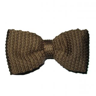 Dmitry Mens Light Brown Italian Knitted Silk Bow Tie (Light brownPre tiedAdjustable Fits 15  to 18 inch neck sizeCare instructions Dry cleanMaterials 100 percent silkMade in Italy )