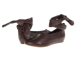 Kooba Clarissa Womens Slip on Dress Shoes (Taupe)