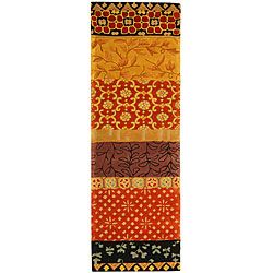 Handmade Rodeo Drive Collage Rust/ Gold N.Z. Wool Runner (26 X 14) (RedPattern GeometricMeasures 0.625 inch thickTip We recommend the use of a non skid pad to keep the rug in place on smooth surfaces.All rug sizes are approximate. Due to the difference 