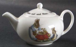 Wedgwood Peter Rabbit Miniature Tea Pot & Lid, Fine China Dinnerware   Beatrix P
